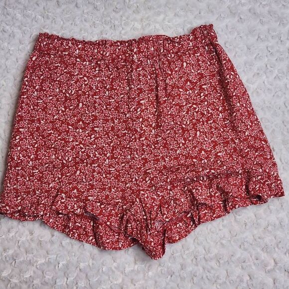 Copper Key Red and White Floral Setting Shorts XL NWT (4198) - Picture 1 of 8